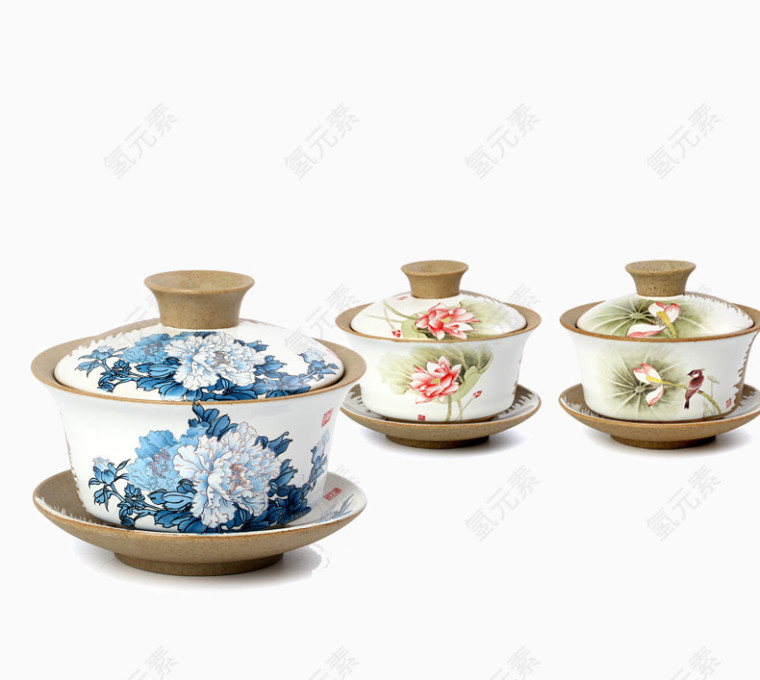 青花瓷茶碗三个不同样式