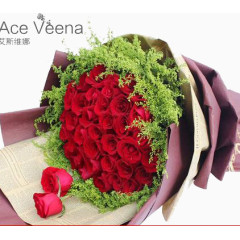 红色花束玫瑰花多层包装