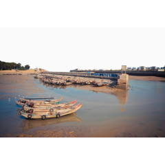 厦门海边船只