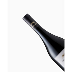 黑色红酒瓶口美酒狂欢节素材