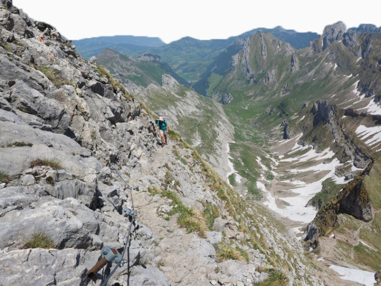 阿尔卑斯山徒步登山八