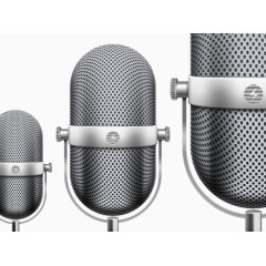 精致逼真的麦克风PSD素材