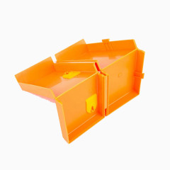 外翻的橙色笔盒