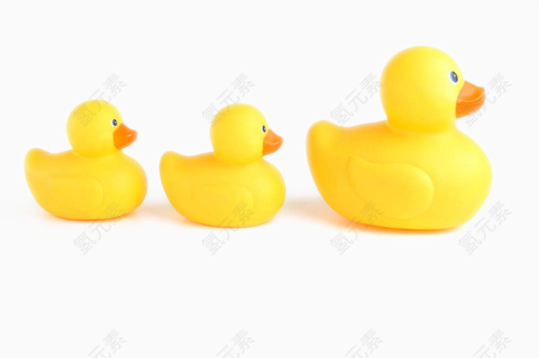 可爱的卡通小黄鸭玩具