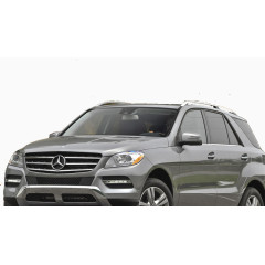 奔驰黑色商务车