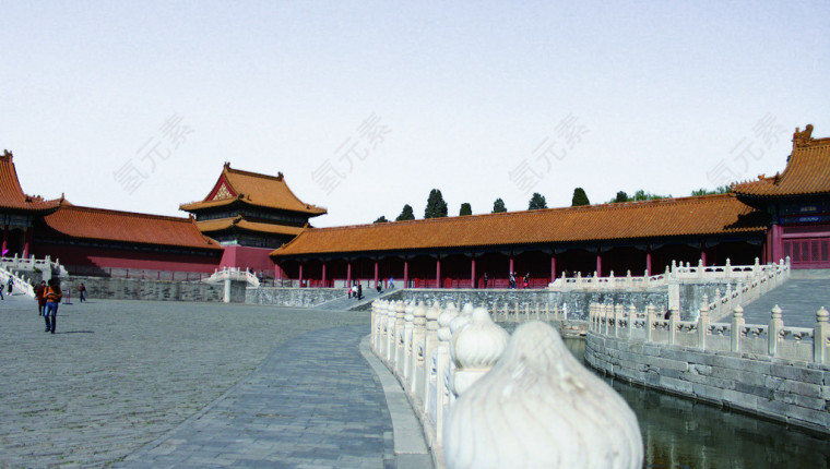 旅游