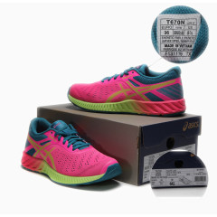 亚瑟士ASICS运动鞋