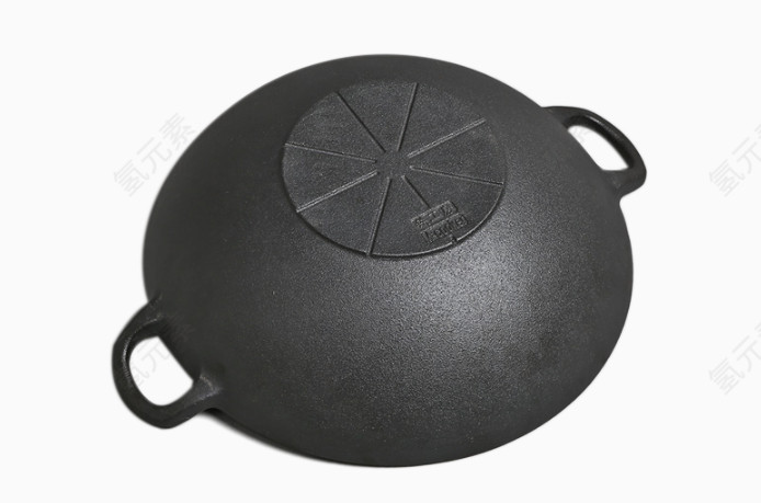老式生铁锅底部特写
