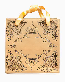 一个很精致的有图案的购物袋