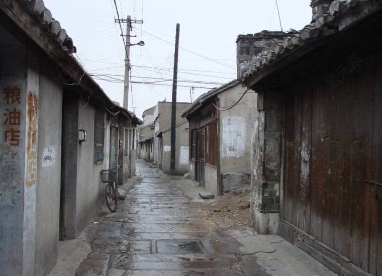 破旧的老街道