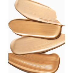 高清的裸色系粉底液