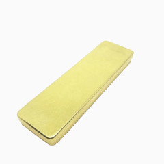 浅黄色笔盒