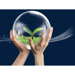 手捧着气泡里的小草