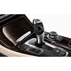 全新BMW5系高效混合动力