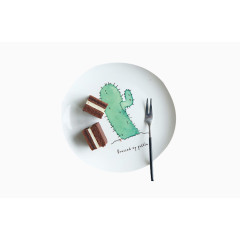 仙人掌图案盘子素材