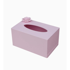 粉红色纸巾盒