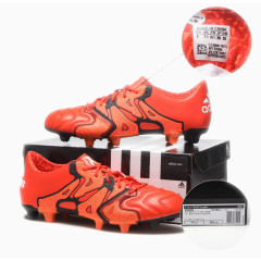 adidas阿迪达斯足球鞋