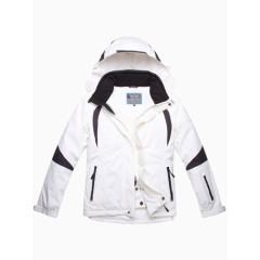 白色滑雪服