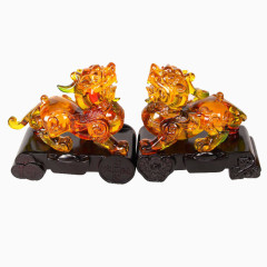 一对红色貔貅素材