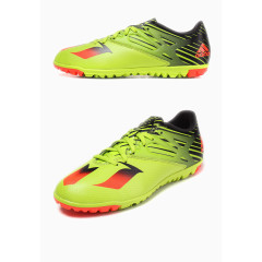 adidas阿迪达斯足球鞋