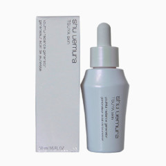 植村秀晶萃溢采肌底液