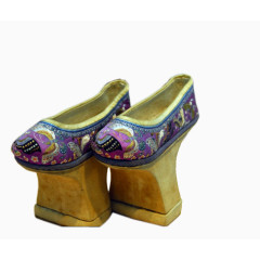 满族粉色花盆底旗袍鞋