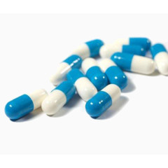 蓝色的胶囊药颗粒