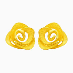 周大福玫瑰花黄金耳钉