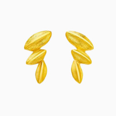 周大福丰芒黄金耳钉