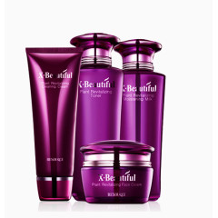 紫色精致化妆品