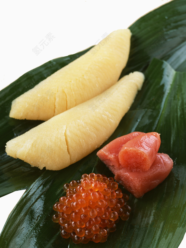 日本料理生鱼片和鱼旨