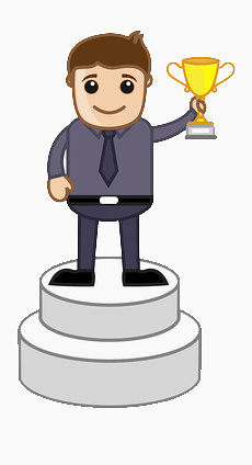 拿着奖杯的男子