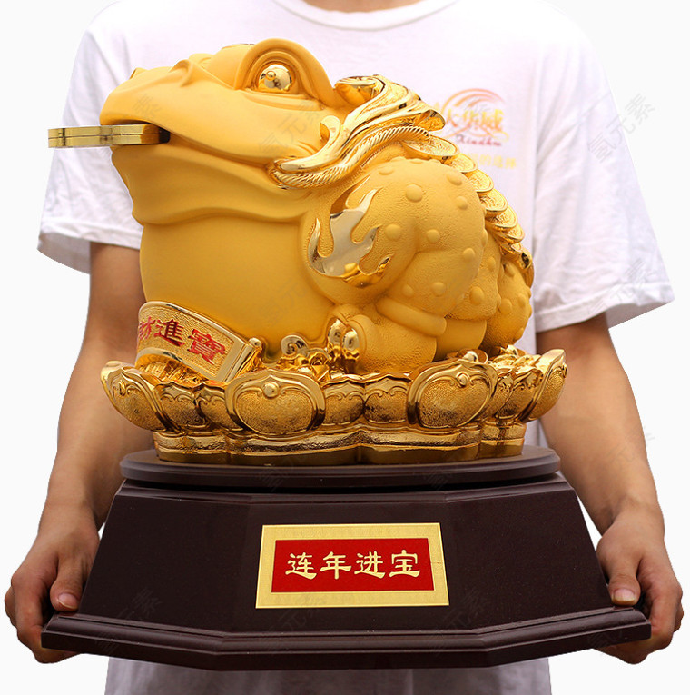 招财金蟾摆件