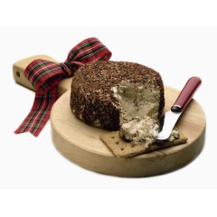 在小木板上的巧克力蛋糕