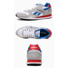 Reebok锐步休闲鞋