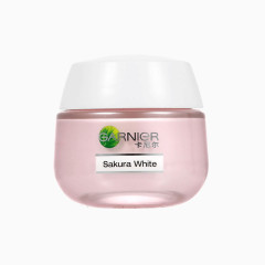 卡尼尔樱花嫩白粉润霜