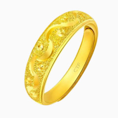 周大福黄金戒指