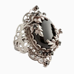 黑宝石镶钻戒指