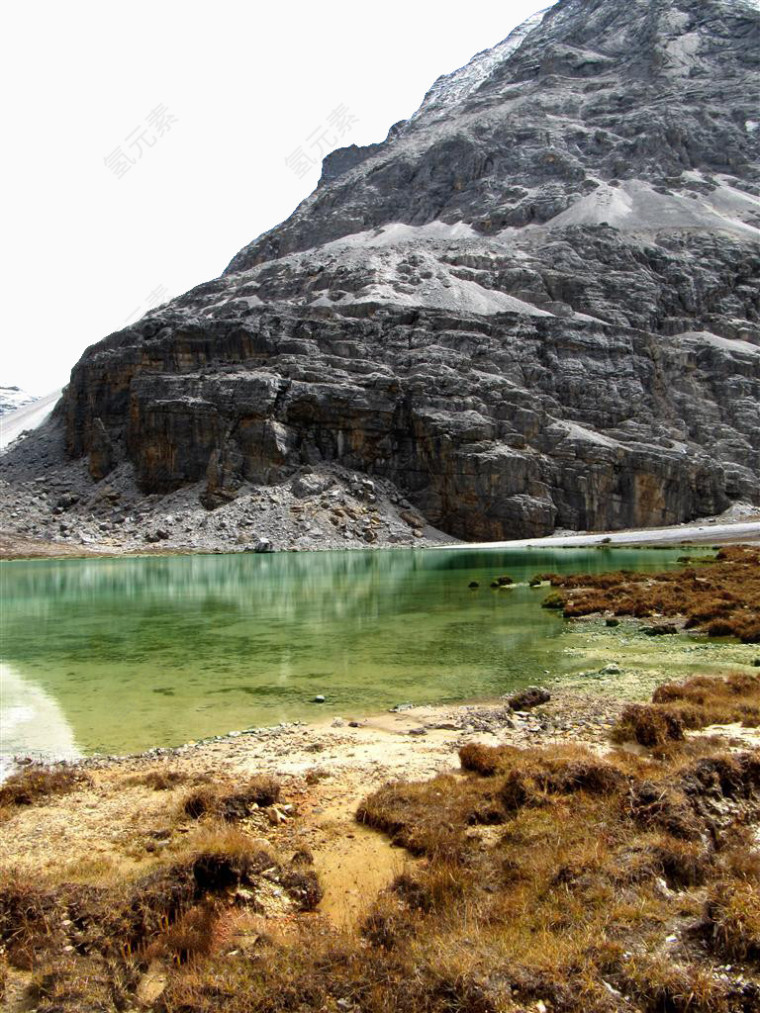 亚丁风景区牛奶海