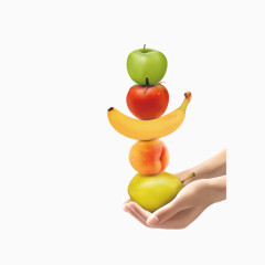 捧着水果的双手