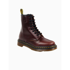 冬季女士马丁靴