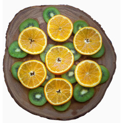 木桩上的柠檬猕猴桃