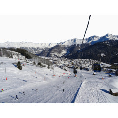 山脚下的滑雪场