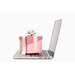 笔记本电脑上的礼品