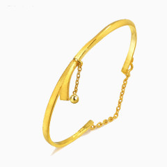 周生生黄金手镯足金三角柱吊金珠婚嫁结婚手镯女款15912K二