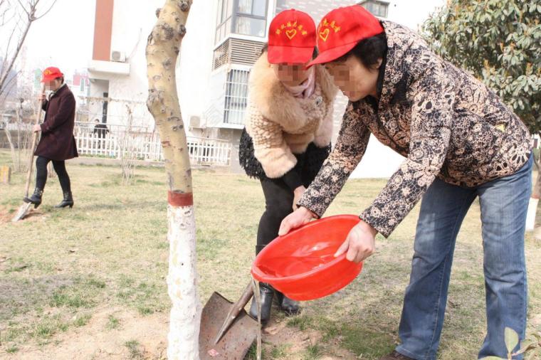 人图片_工人素材_户外下载